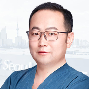上海首尔丽格医疗美容医院殷初阳医生照片