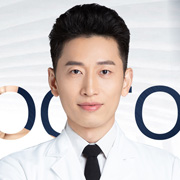 深圳曹孟君医疗美容门诊部斯良洪医生照片