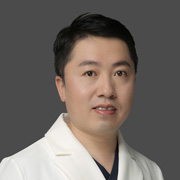 山东青岛博士医学美容医院王建宇医生照片