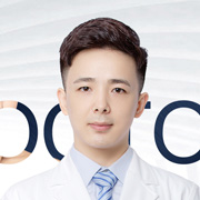 李益泽医生照片