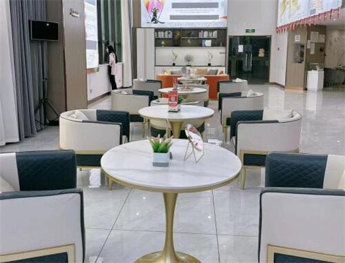 湖北荆州熙蒙医疗美容门诊部环境图3