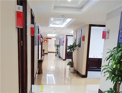 南京友谊整形外科医院走廊环境