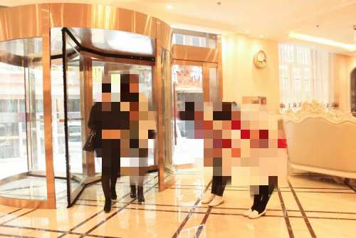 西宁澳丽整形美容医院进门迎宾