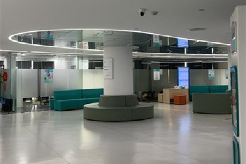 上海新视界眼科医院(中山公园院区)大厅 上海新视界眼科医院(中山公园院区)大厅