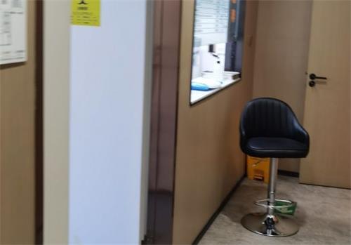 深圳非凡整形诊疗室门口
