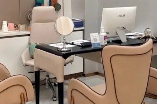 成都铜雀台整形面诊室