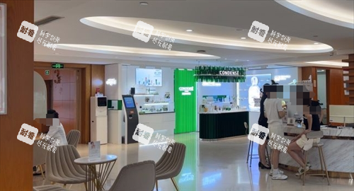 杭州连天美整形三楼大厅环境