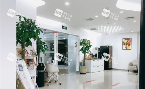北京丰联丽格整形入口环境示意图