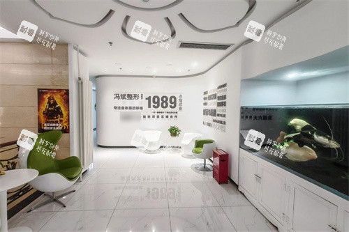 北京纯脂医疗美容楼梯间走廊 北京纯脂医疗美容楼梯间走廊