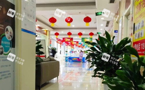 成都华厦眼科医院环境