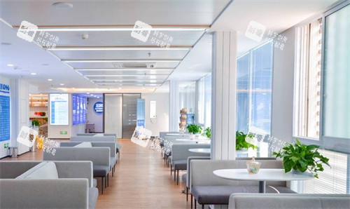 成都普瑞眼科休息大厅 成都普瑞眼科休息大厅