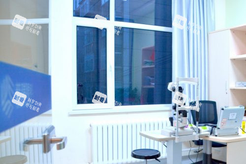 兰州普瑞眼科医院验光区 兰州普瑞眼科医院验光区