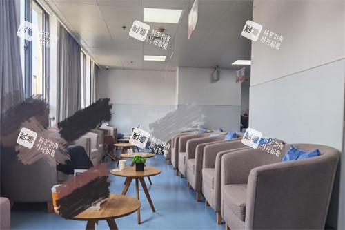 上海伯思立医疗美容门诊部休息区环境 上海伯思立医疗美容门诊部休息区环境