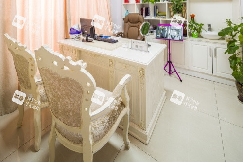 成都美容整形医院面诊室