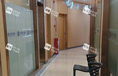 广州大麦微针植发走廊环境图