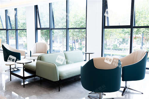 合肥慧视眼科医院休息沙发 合肥慧视眼科医院休息沙发