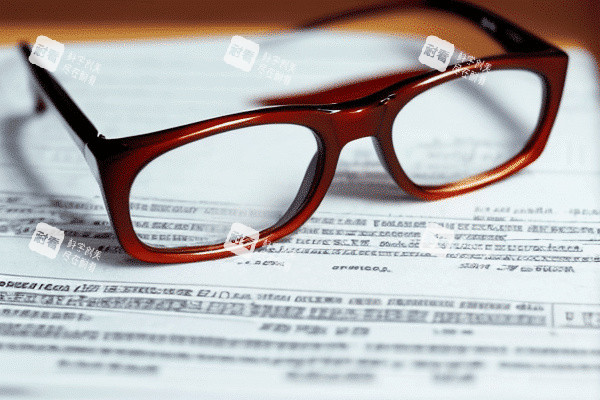 近视眼治疗图_副本