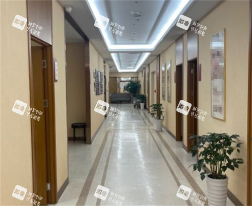 烟台壹美天成整形走廊环境图