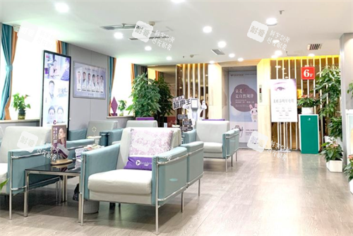 兰州华美整形等候区