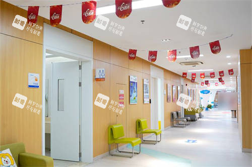 常州泽明眼科医院走廊环境图 常州泽明眼科医院走廊环境图