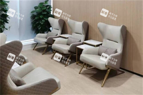 武汉悦瞳眼科医院休息沙发