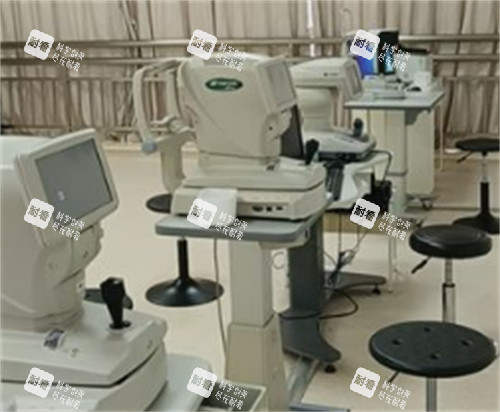 常州泽明眼科视力检测区环境图