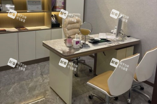 成都纯曦整形面诊室