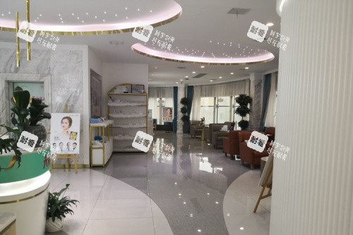 怀化鹤城天姿医疗美容医院候诊区域