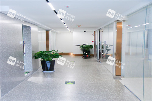 西安英蓓仪医疗美容走廊环境一角 西安英蓓仪医疗美容走廊环境一角