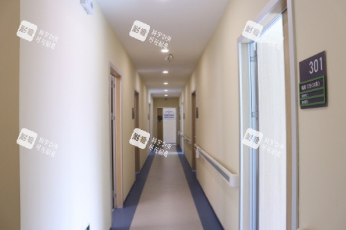 呼伦贝尔爱尔眼科医院走廊