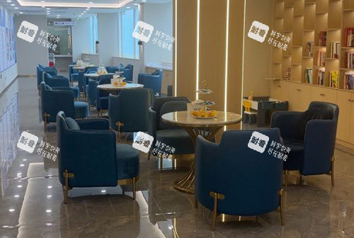 兰州碧莲盛植发大厅休息区