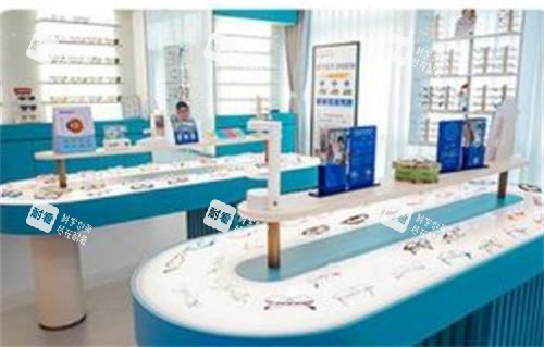 深圳悦瞳眼科配镜区 深圳悦瞳眼科配镜区