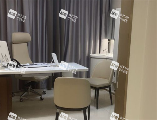 重庆星荣整形面诊间照片 重庆星荣整形面诊间照片