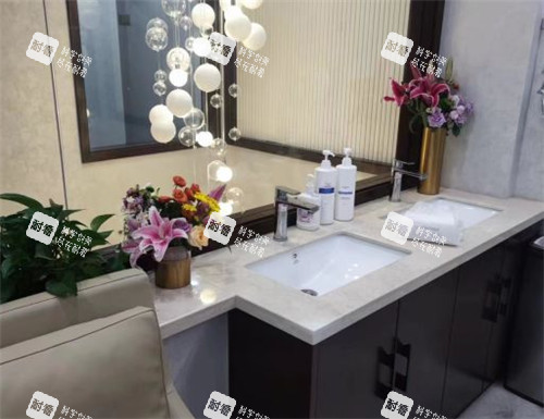 大连星妍医疗美容洗漱区