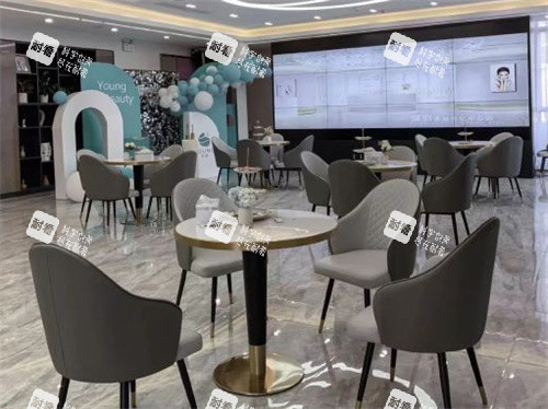 珠海爱思特整形美容等候区