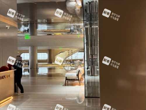 西安画美整形侧厅一角