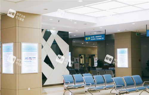 重庆新视界眼科医院等待区