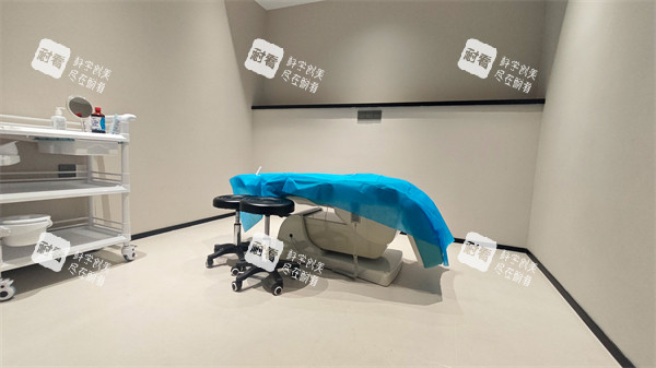 哈尔滨领艺医疗美容2楼治疗室环境