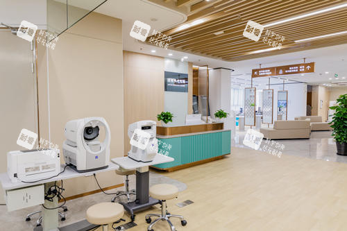 上海新视界东区眼科医院医疗室