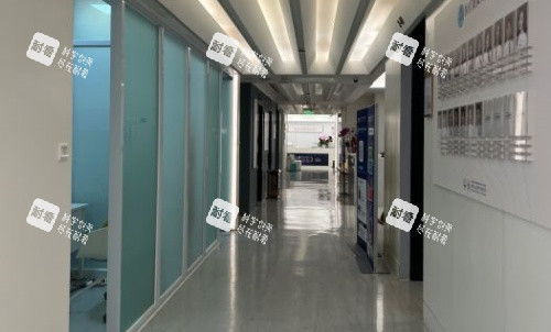 成都八大处整形医院走廊环境示意图