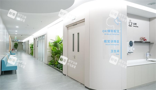 深圳普瑞眼科星耀店走廊 深圳普瑞眼科星耀店走廊