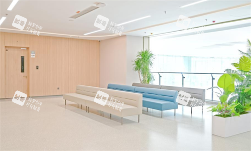 深圳普瑞眼科星耀店休息区 深圳普瑞眼科星耀店休息区