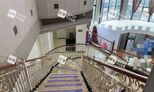 厦门海峡医疗美容楼梯图 厦门海峡医疗美容楼梯图