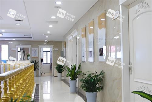 西安科大植发过道区