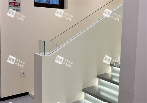 北京蓝奥医疗美容楼梯间