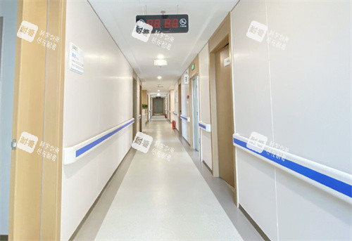 合肥名人眼科医院走廊