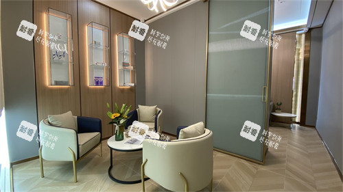 秦皇岛纪辉整形等候区