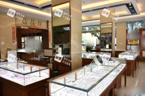 昆明眼科医院配镜区 昆明眼科医院配镜区