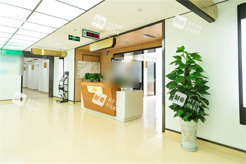 成都中医大银海眼科医院护士站