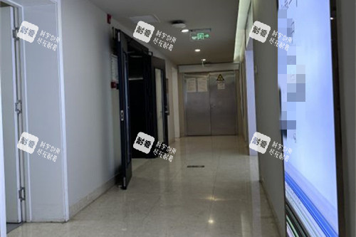 北京画美医院走廊图